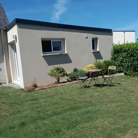 Escale Chez Sylvie Et Regis Bed & Breakfast Mellac Luaran gambar